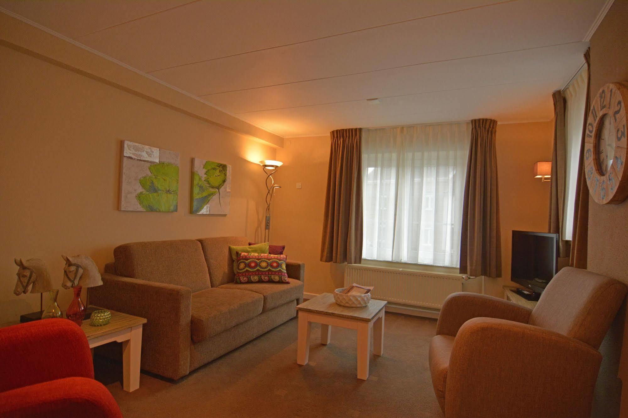 Aparthotel Ons เอเพน ภายนอก รูปภาพ
