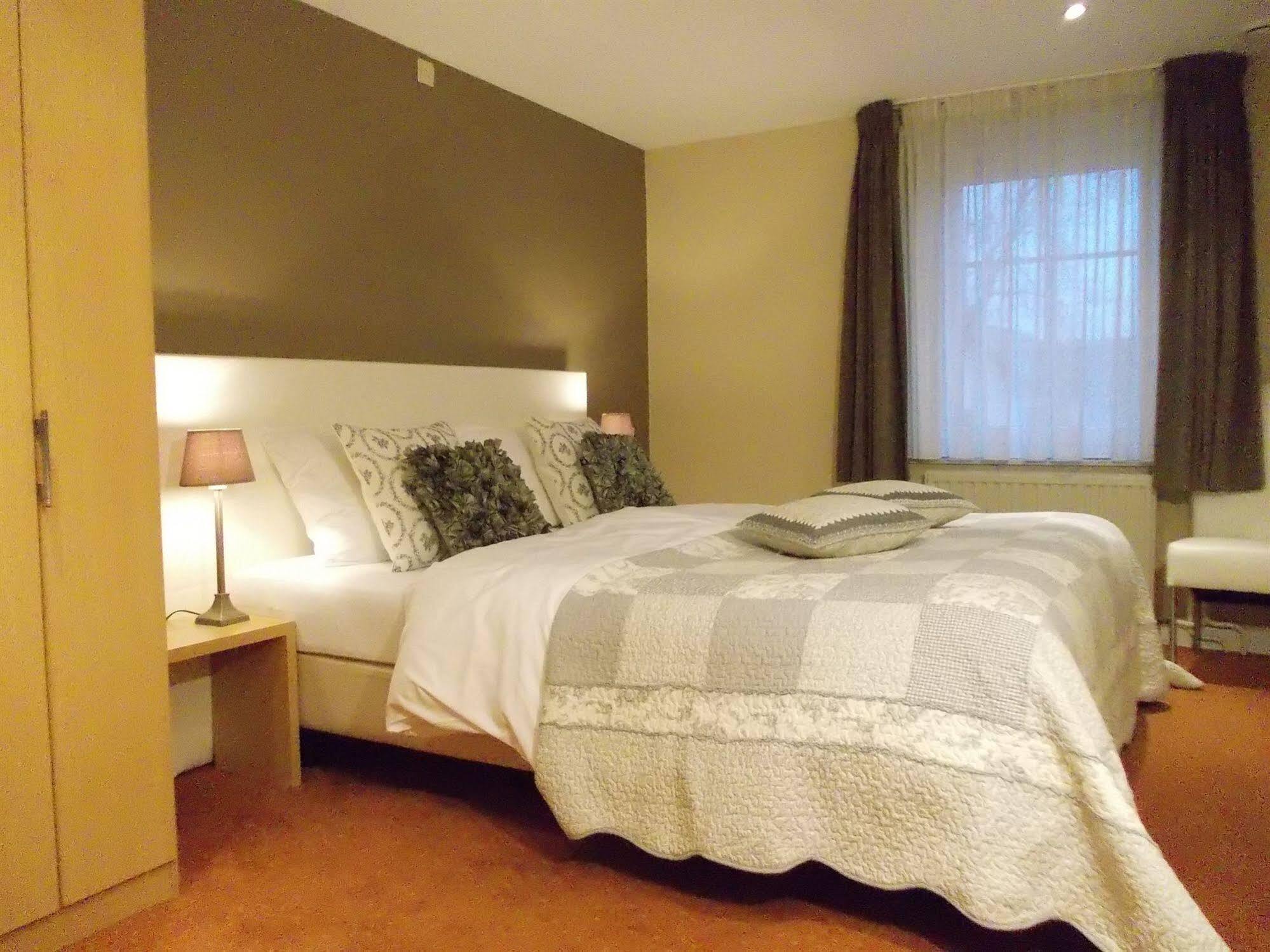 Aparthotel Ons เอเพน ภายนอก รูปภาพ